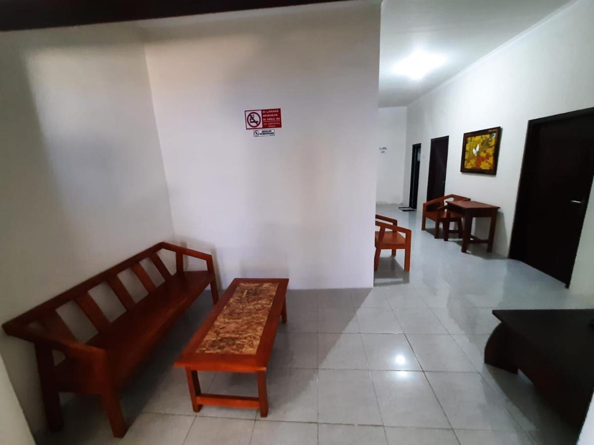 999 Khs Homestay Gilimanuk Zewnętrze zdjęcie